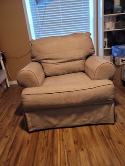 Couch beige