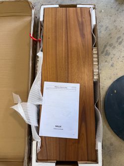 Floating shelf