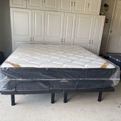 DreamCloud Premier Rest King Mattress