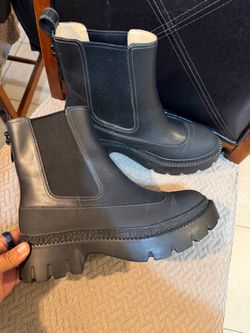 Women Coach Boots size 8.5