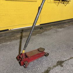 Jack for Tire Shops