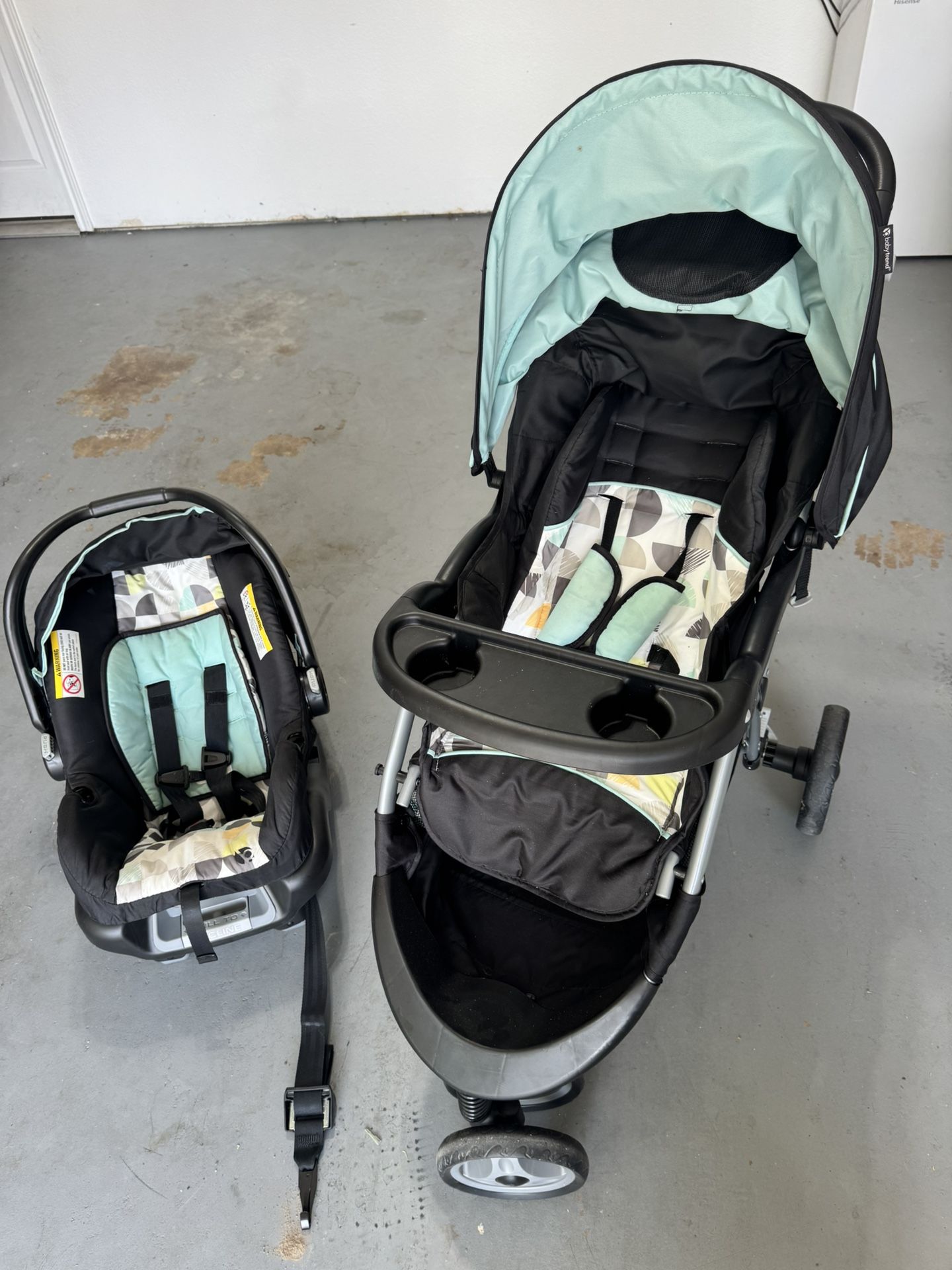 BabyTrend Jogging Stroller & Car Seat