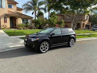 2012 ford edge sport v6 automatic Runs and drives great panoramic sunroof Fully loaded custom rims has some small dents but runs good engine was rebui