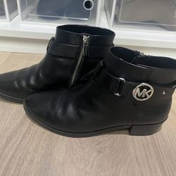 Michael Kors-size 8