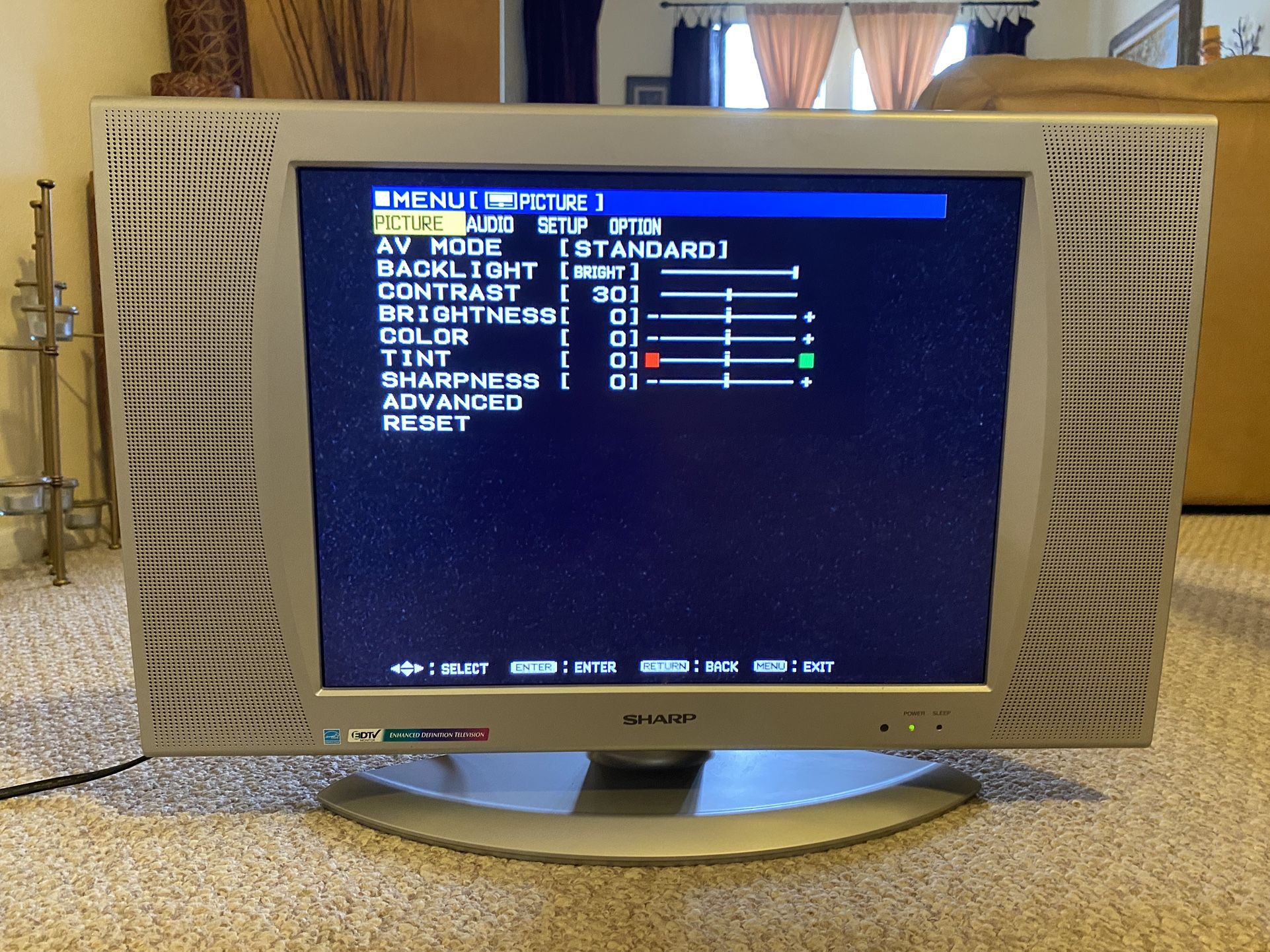 15" Sharp 4:3 Square 480p LCD HD TV W/O REMOTE (Working 100%) LC-15SH4U EDTV