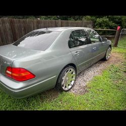 2003 Lexus LS 430