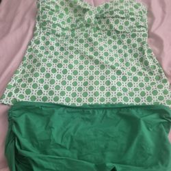 Xl 2 Piece Swim Suit With Skirt Bottoms 