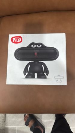 Beats Pill Holder