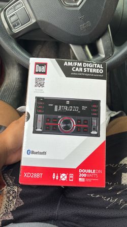 dual am/fm digital car stereo