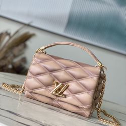 lv Women's Bags