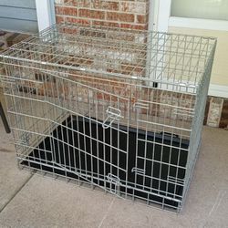 Large Dog Cage, Heavy Duty! Fully Collapsible, Great Shape!