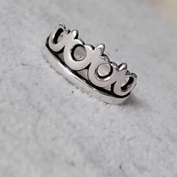 RETIRED  James Avery Crown Ring