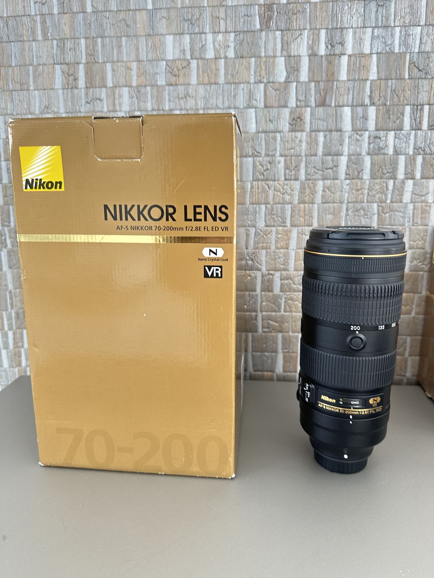 Nikon AF-S NIKKOR 70-200mm f/2.8G ED VR II Lens