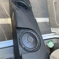 SUBWOOFERS IN BOX