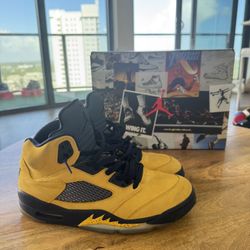Jordan 5 Michigan Size 11 Pre Owned