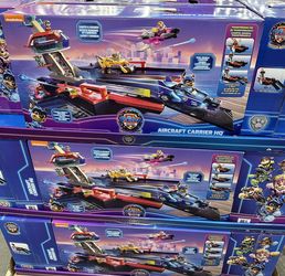 Paw Patrol Toy Aircraft Carrier HQ