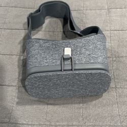 Google Daydream View - VR Headset for Smartphone