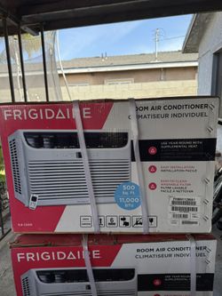 Frigidaire Room Air Conditioner 