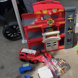 Fire Station Set  All the pieces are included