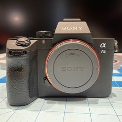 Sony - Alpha a7 III Mirrorless 4K Video Camera Shipping Only Tracking And Receipt Provided Before Payment 