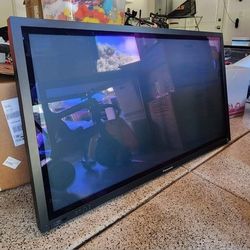 55" Plasma Panasonic TV 