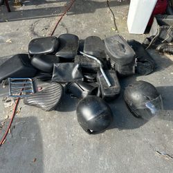 Motorcycle Seats And Helmets 