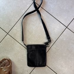 Coach Crossbody Small Bag Soft Black Leather w/Grommets Trim & Leather Stitch