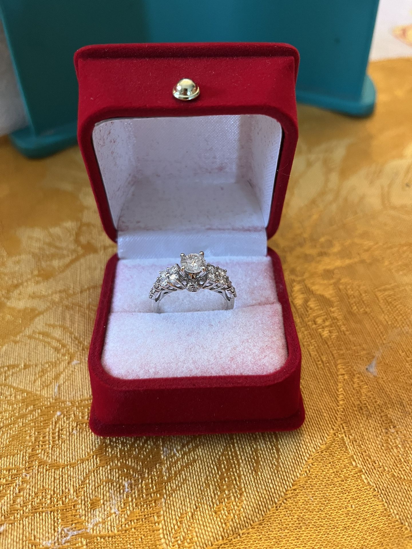 WAS $5,795!! NOW $1,100 OBO🔥🔥. NEW 1.50 CARAT GENUINE NATURAL DIAMOND RING WITH PAPERS. SINGLE .72 CENTER. 14KT. SIZE 6. CAN BE RE SIZED. 💍💍💍