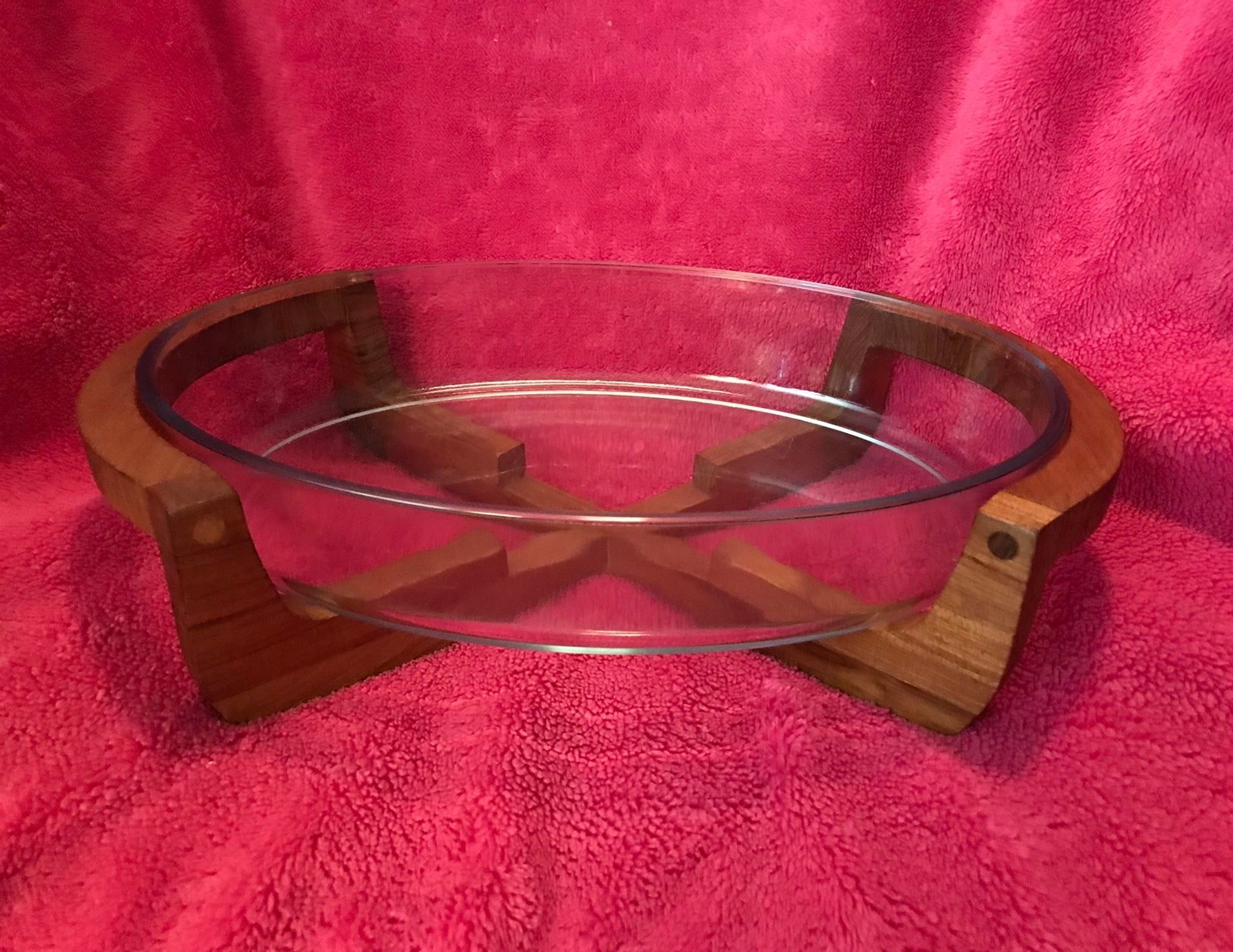 Vintage 3 Quart Marinex Oval Casserole with Gailstyn-Sutten Teak Wood Stand Like NEW!