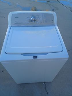 M aytag washer