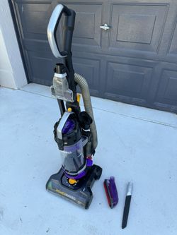Vacuum Cleaner, Bagless, All Surface, Lightweight