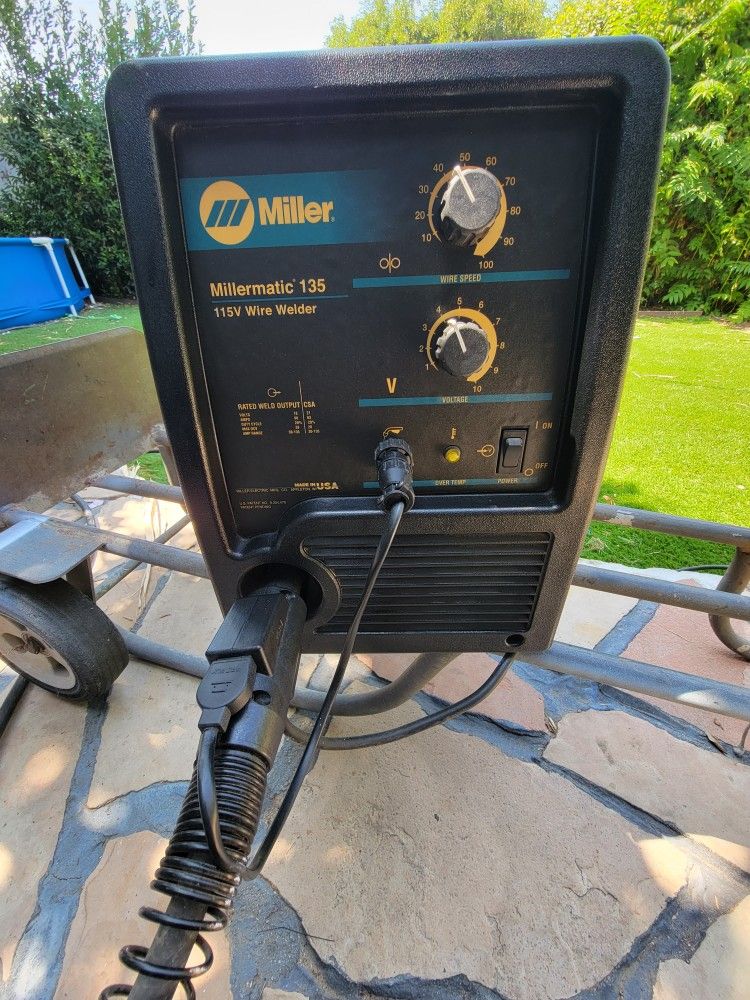 Miller Millermatic 135 Welder Mig/Flux Core Welding Machine
