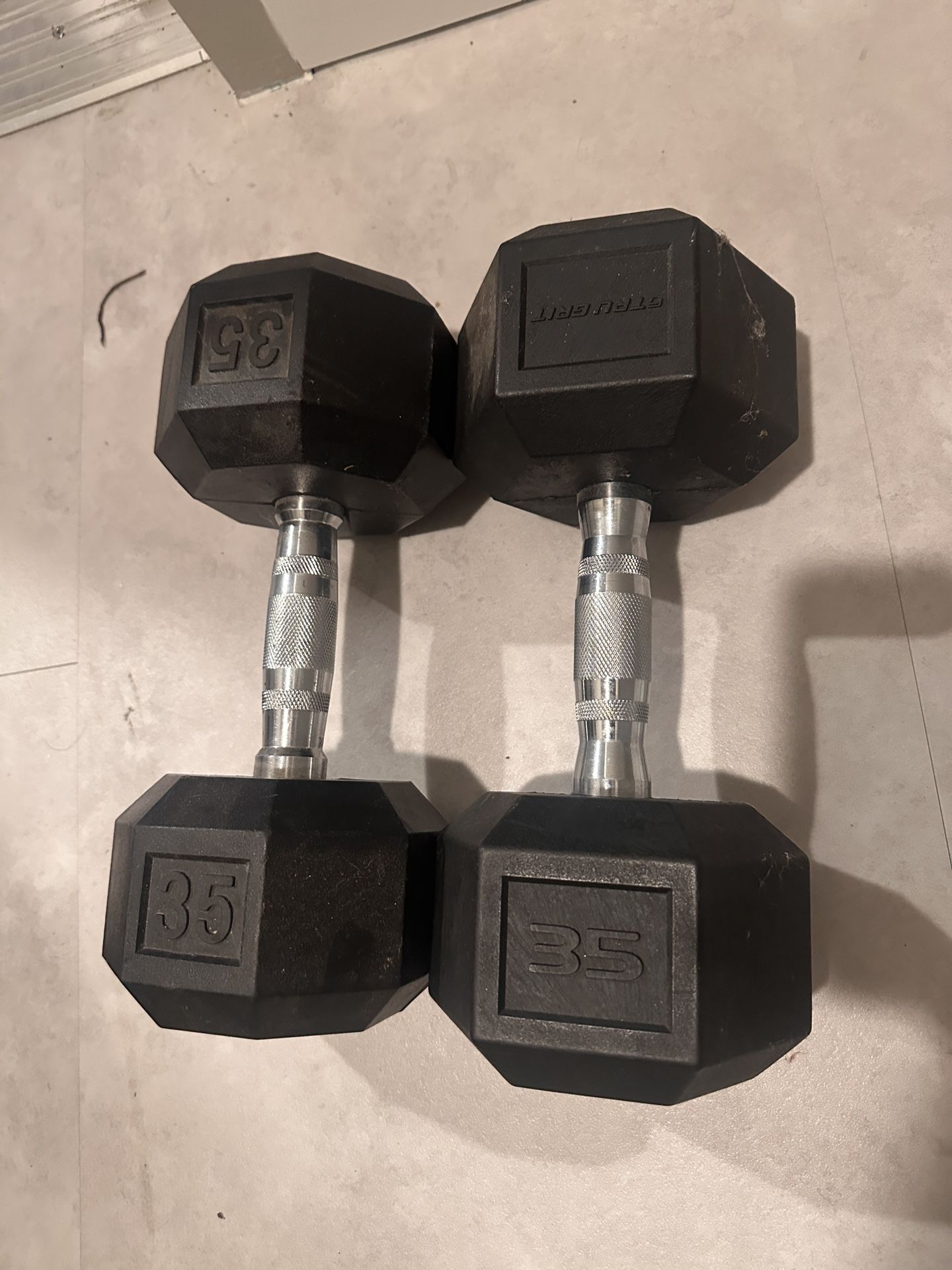 35 Lbs Dumbbells, Rubber Coated, Chrome Handle