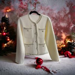 Women’s White Winter Cardigan