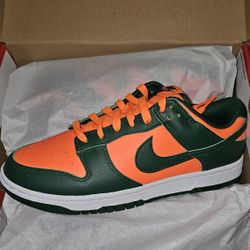 Nike Dunk Low "Miami Hurricanes"