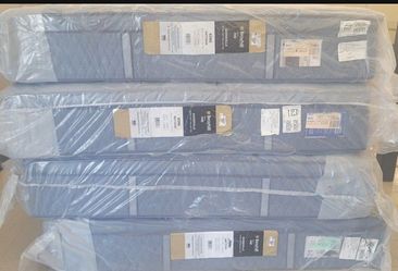 Pillow Top King Size Mattress (Brand New)