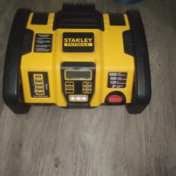 Stanley Fatmax Charging Station 