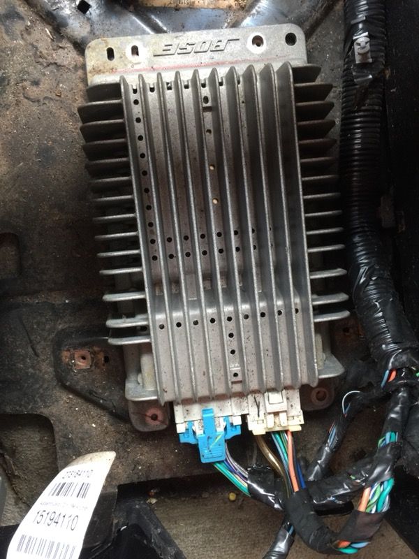 2004 Chevy Tahoe Bose Amp Location