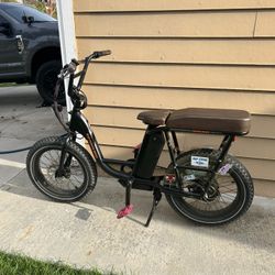 Rad Runner w/ deluxe package 