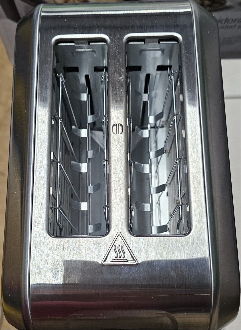 STAINLESS TOASTER