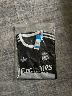 Adidas Real Madrid Jersey Black size M