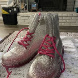 Glitter Boots 