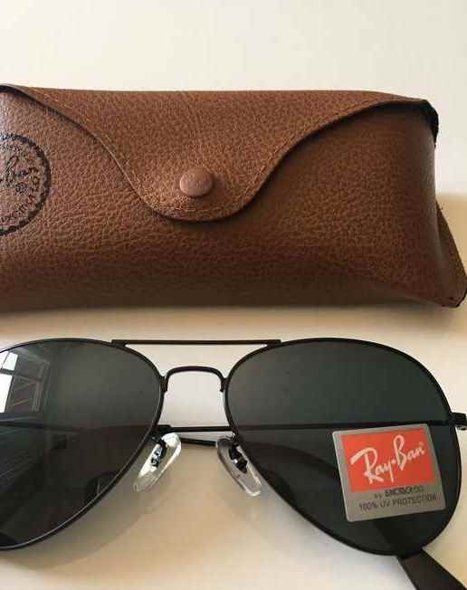 Brand New Authentic RayBan Aviator Sunglasses