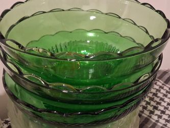 gree depression  glass  bowls