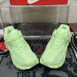 Nike Zoom Vomero 5 Vapor Green – Men’s 10 – Brand New OG Box