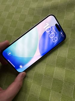 iPhone 15 Unlock 91% Battery