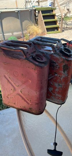 Vintage US jerry cans