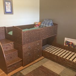 Solid Wood Bunk Bed