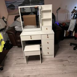 Vanity Desk 6 Drawers with Sliding Mirror 32”