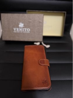 16 Pro Max, Venito Premium Leather Detachable 2-in-1 Wallet Phone Case